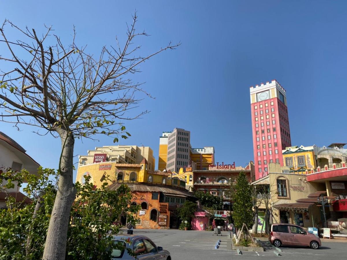 サンセットビーチホテル Chatan Exteriör bild